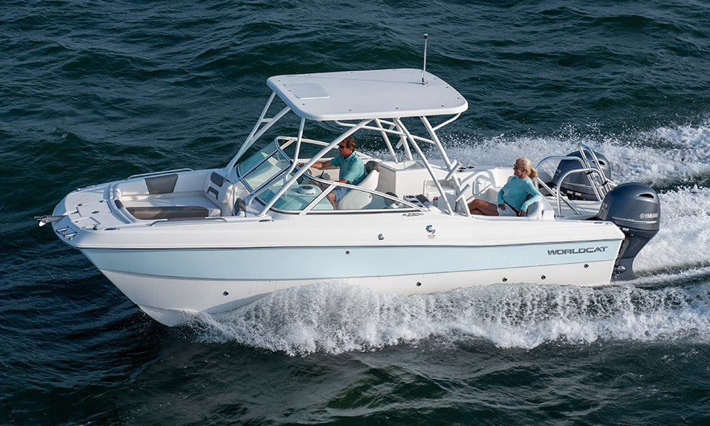 World Cat 230SD